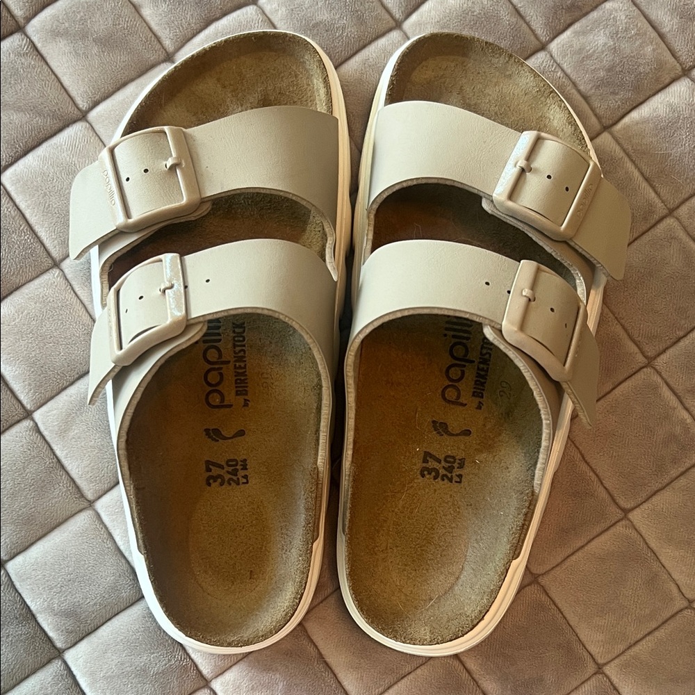 Birkenstock Arizona Papillio Sandle size 6-6.5 (37)